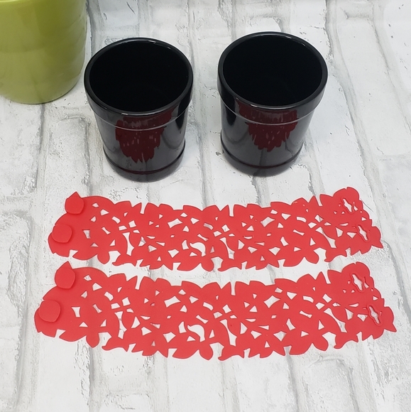 Set of 2 Black/Red Make My Day Ceramic Hot Beverage Cups with Silicone Sleeve - Picture 2 of 9